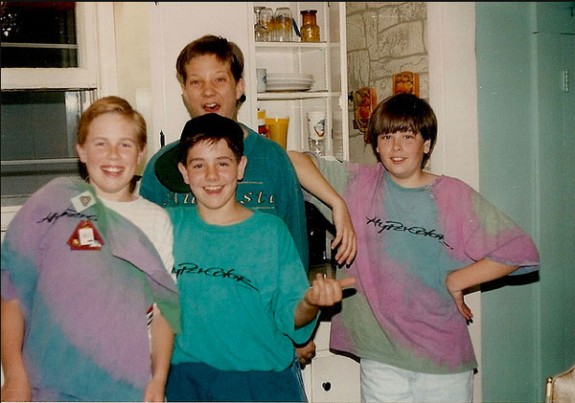 90s teens wearing colorful neon shirts during the Hypercolor fashion craze era