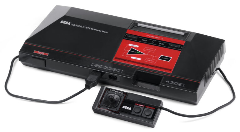 Sega Master System retro gaming console 1986 1980s video games