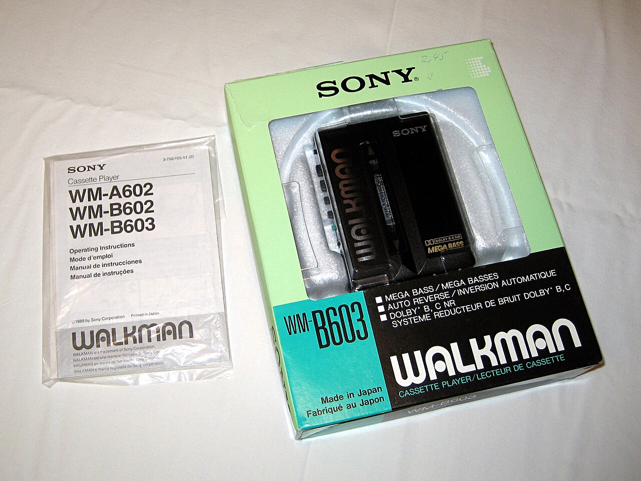 Sony Walkman WM-B603 1989 auto-reverse cassette player