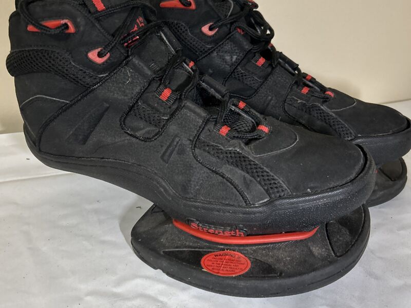 Strength shoes side view platform sole design