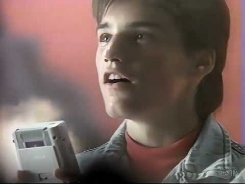 Original 1989 Nintendo Game Boy commercial screenshot