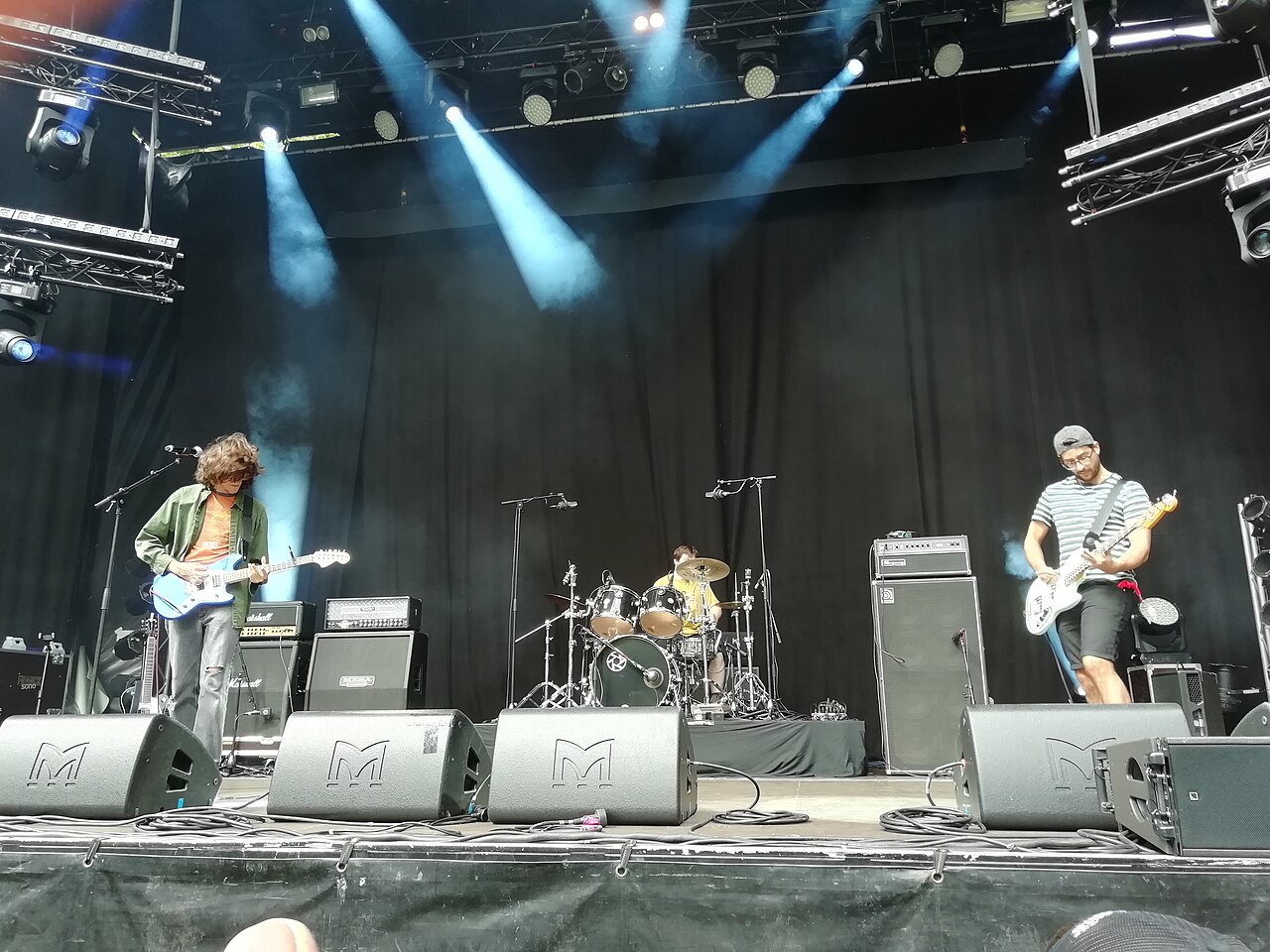 grunge concert