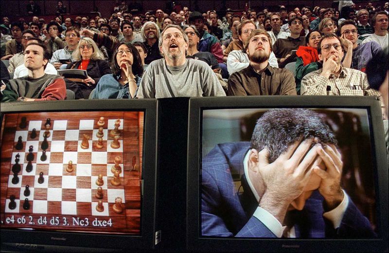 Spectators watching Deep Blue vs Kasparov final game broadcast May 11 1997