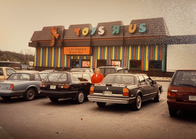 r/FoundPhotos - late 80s/early 90s toys r us. found these in a thrift store photo album :)