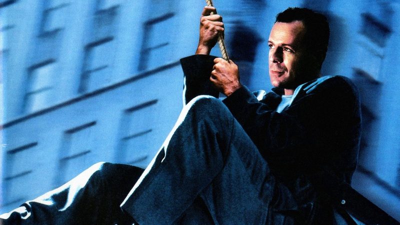 Hudson Hawk cat burglar climbing skyscraper rope scene Bruce Willis 1991