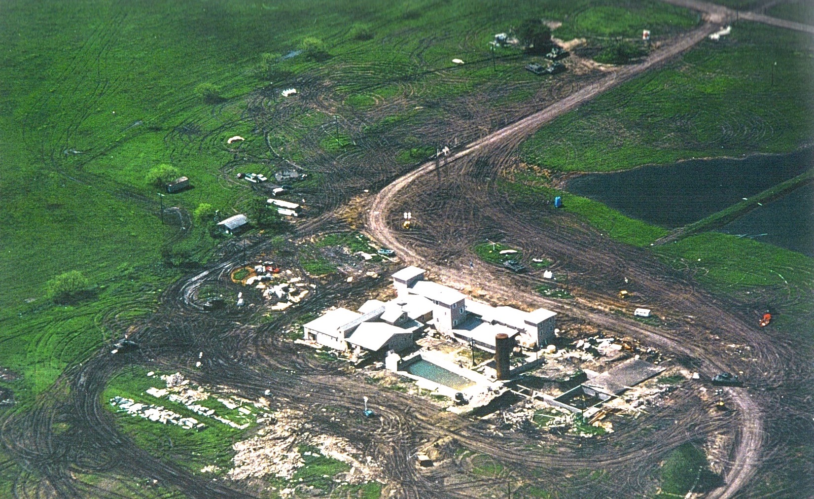 US Army tanks surrounding Branch Davidian Mount Carmel Center Waco siege 1993