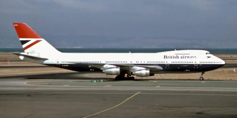 British Airways Flight 009 Boeing 747 G-BDXH City of Edinburgh, the aircraft that lost all four engines on June 24 1982