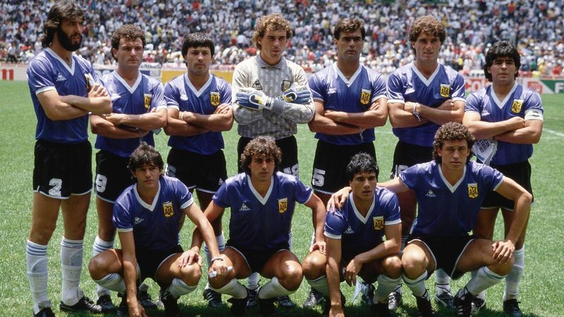 Argentina 1986 World Cup squad lineup at Estadio Azteca before the England quarter-final
