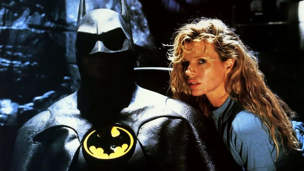 Batman 1989 Vicki Vale Kim Basinger and Michael Keaton Batman scene