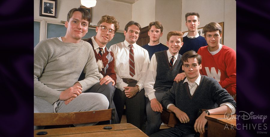 Dead Poets Society cast with Robin Williams in Welton classroom Dead Poets Society