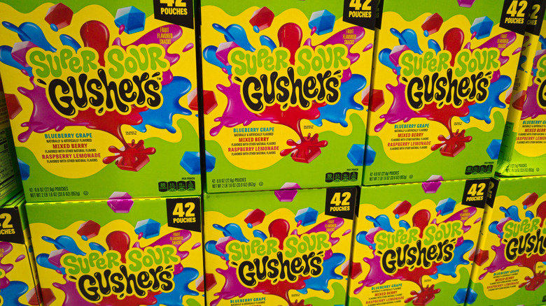 Fruit Gushers 90s gummy snack General Mills strawberry