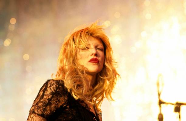 Photo of Courtney LOVE and HOLE, Courtney Love