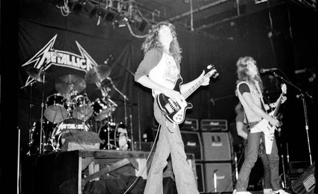 Metallica early stage banner 1983 — Cliff Burton on bass during first US tour