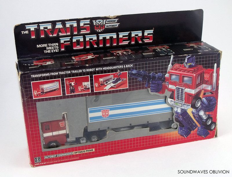 Vintage 1984 Hasbro Transformers G1 Optimus Prime boxed action figure