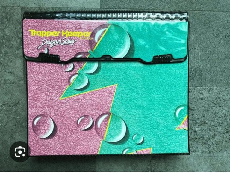 Vintage Mead Trapper Keeper Designer Series binder with pink and teal water droplet cover