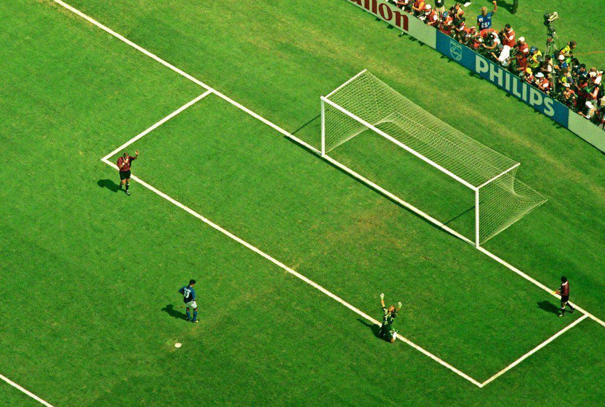 Roberto Baggio penalty miss at the 1994 World Cup final, Rose Bowl
