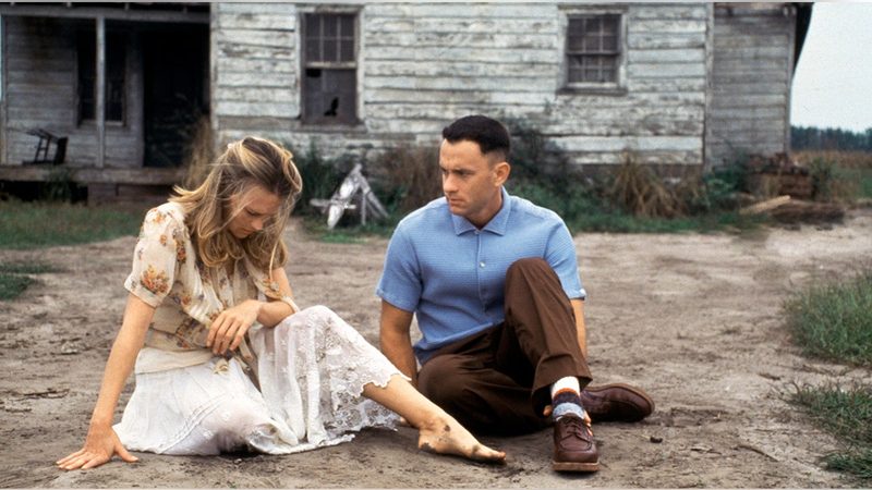 Tom Hanks and Robin Wright as Forrest and Jenny in Forrest Gump 1994