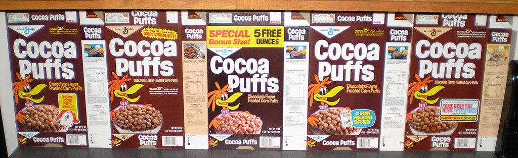 Cocoa Puffs cereal box 1980 General Mills vintage