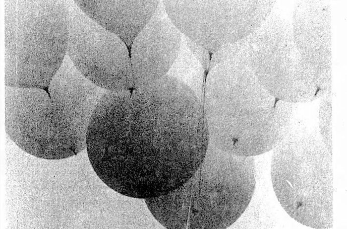The 42 helium weather balloons that lifted Lawn Chair Larry over Los Angeles in 1982