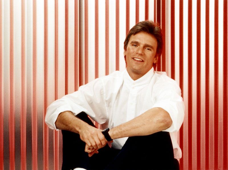 MacGyver 1985 studio promotional photo of Richard Dean Anderson