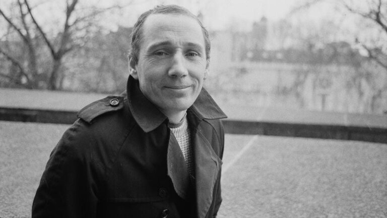 Michael Fagan, the man who broke into Buckingham Palace in 1982