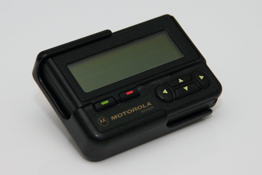 Motorola Advisor pager, the 90s beeper behind classic pager codes