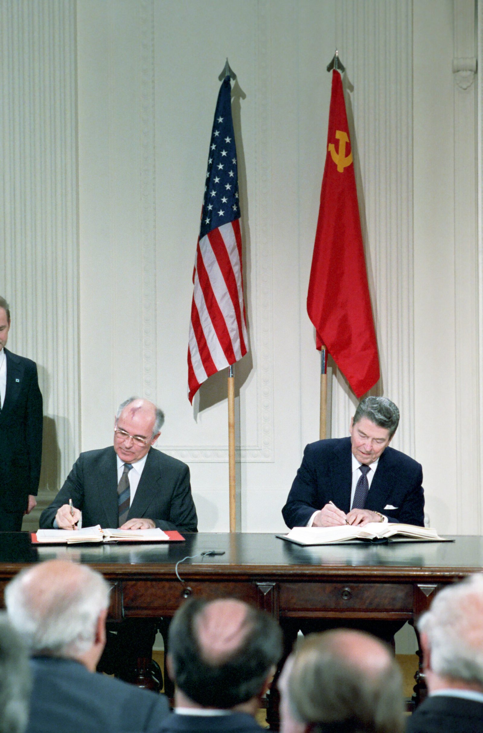 President Ronald Reagan and Soviet General Secretary Gorbachev signing the INF Treaty in the East Room of the White House, December 8, 1987 — the predecessor agreement that made START possible