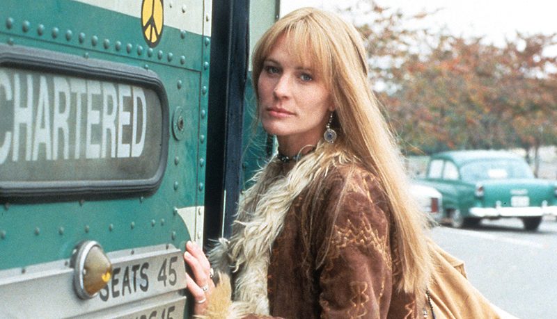 Robin Wright as Jenny boarding a chartered bus in Forrest Gump 1994