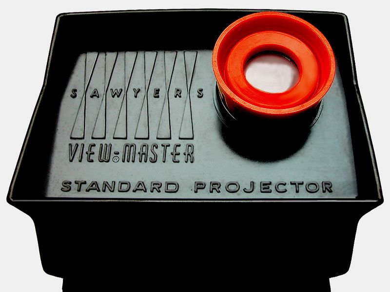 Sawyer's View-Master Standard Projector with red lens