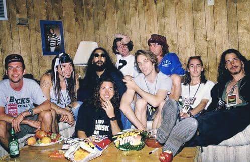 Soundgarden and Pearl Jam backstage together 1992