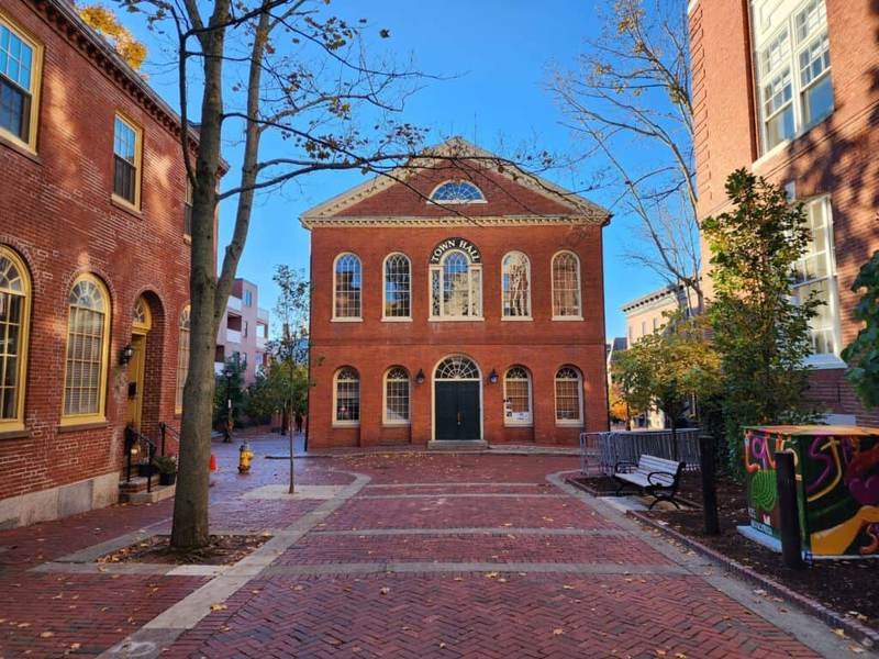 Salem's Old Town Hall, the real Hocus Pocus 1993 filming location for the costume party scene