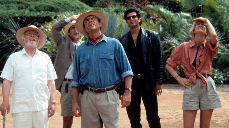 Jurassic Park cast Sam Neill Jeff Goldblum Laura Dern Richard Attenborough looking up at dinosaurs