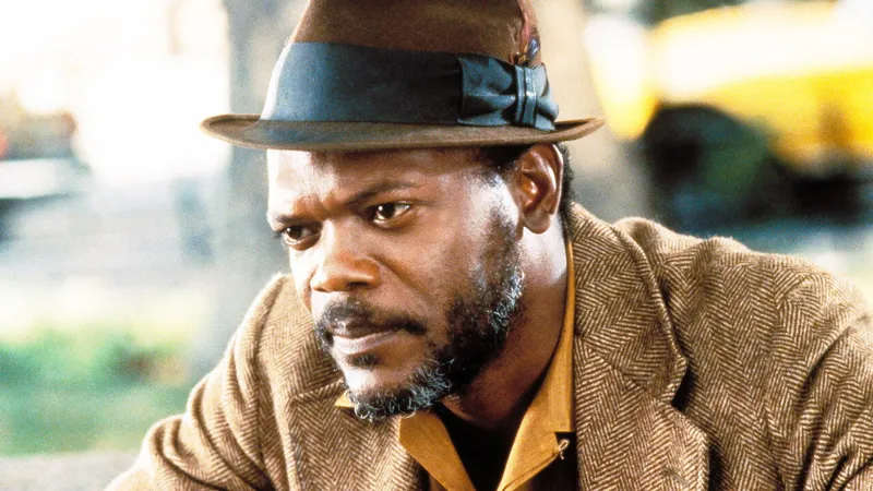 Samuel L. Jackson in character as Sam, Michael's chess-playing father, in Fresh 1994