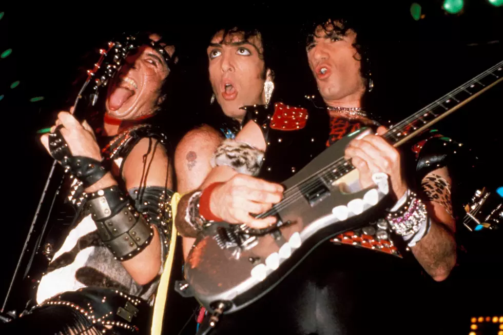 KISS performing live as Bruce Kulick joins the band for the Asylum era