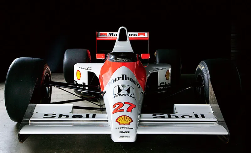 Chassis and sidepod detail of the McLaren MP4/5B 1990 Formula 1 car