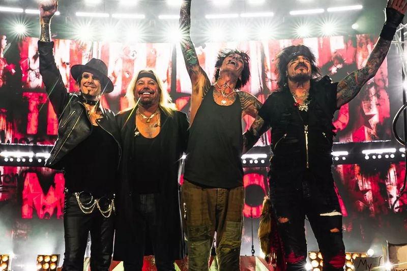 Mötley Crüe onstage decades after their 80s peak on the Sunset Strip